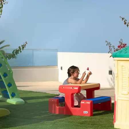 Kalliston - 4000m2 Of Elevated Living Villa *