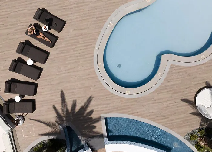 Kalliston - 4000m2 Of Elevated Living *