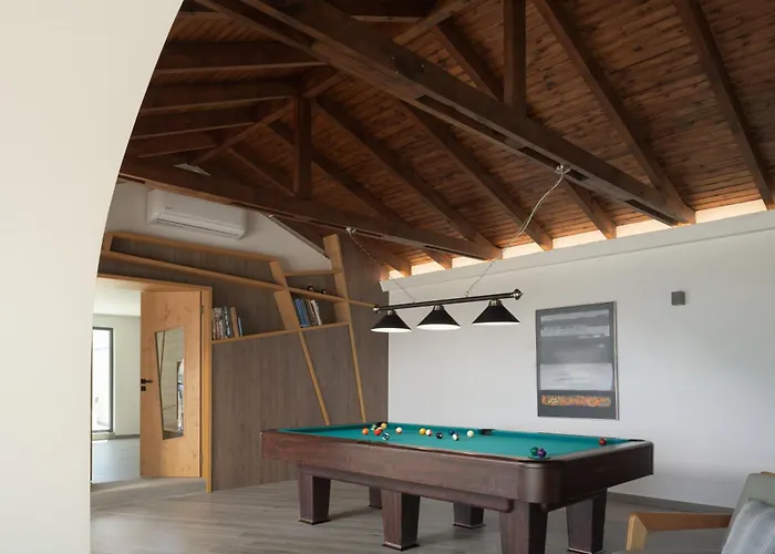 Villa Kalliston - 4000m2 Of Elevated Living Rethymno