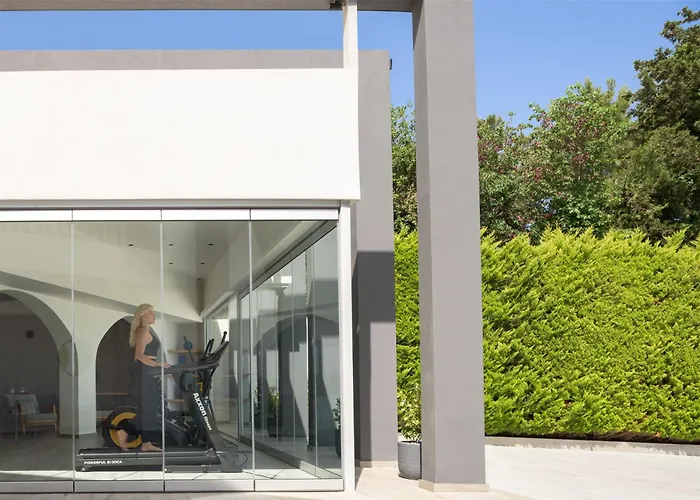 Kalliston - 4000m2 Of Elevated Living *