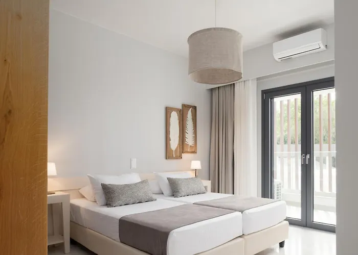 Villa Kalliston - 4000m2 Of Elevated Living *