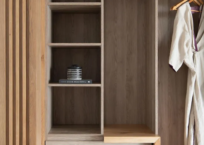 Villa Kalliston - 4000m2 Of Elevated Living *